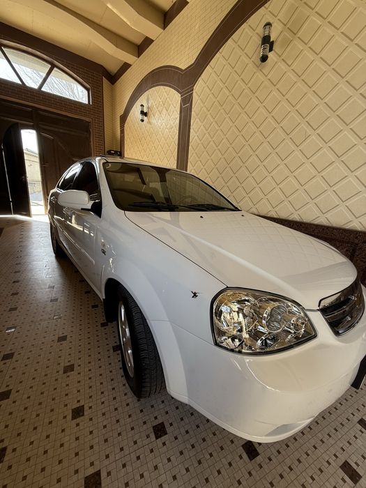 Lasetti 1.8 3 pozitsiya