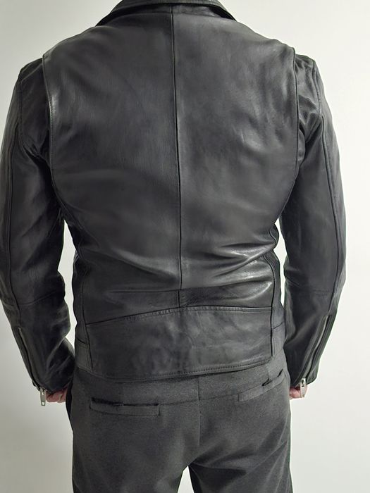 Greaca Zara man piele