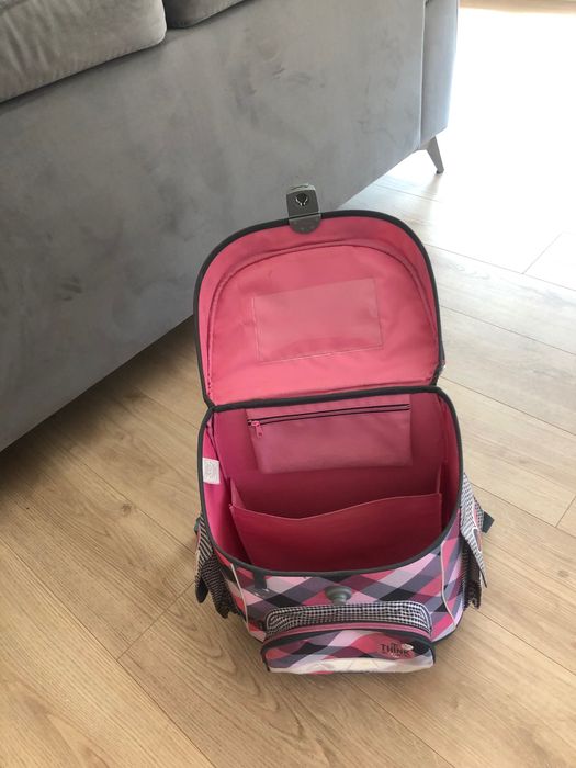 Раница Ars Una с анатомичен гръб + несесер с котенца (комплект)