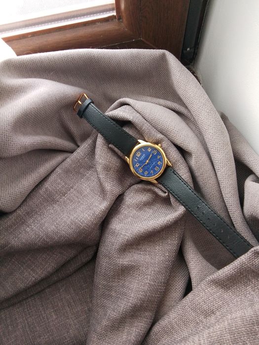 Часы Casio ouartz