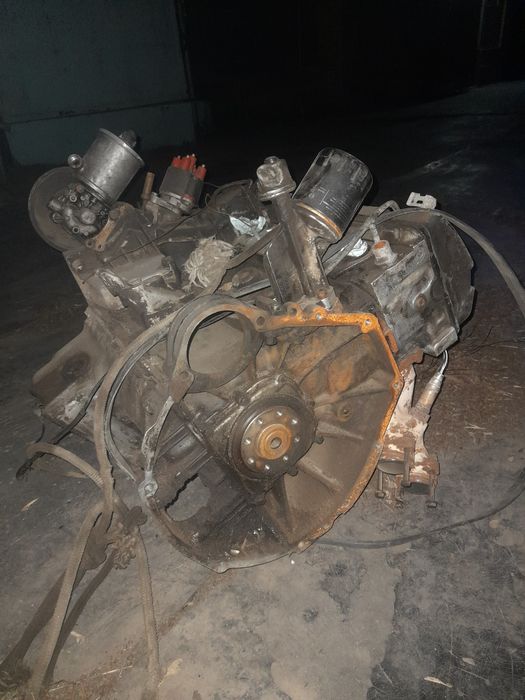 Запчасти двигателя102 мерседес 190