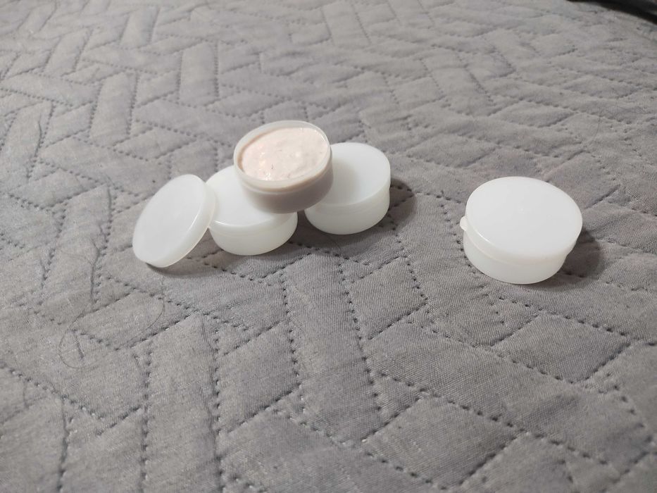 Мехлем против Кокоши трън