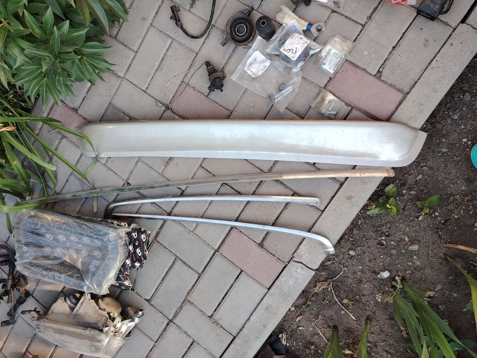 Запчасти на мерседес и опель