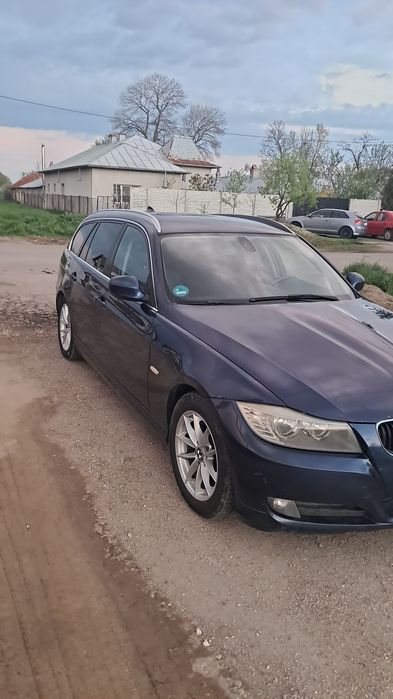 BMW 318d 2011 proprietar