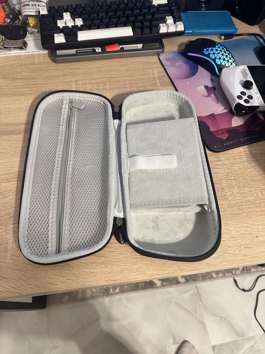 ASUS ROG Ally Z1 Extreme | 512GB | Folie sticlă + husă + cutie |