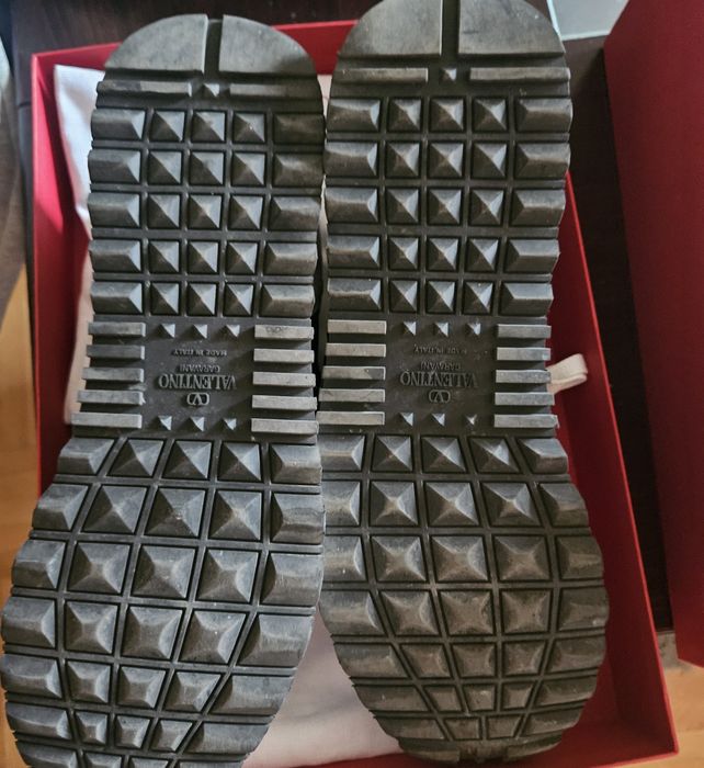 Оригинални кецове Valentino Garavani