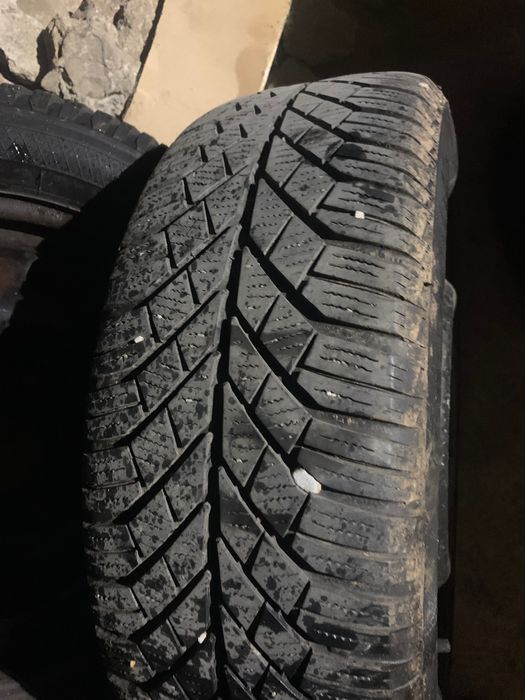 Зимни гуми 15 ки