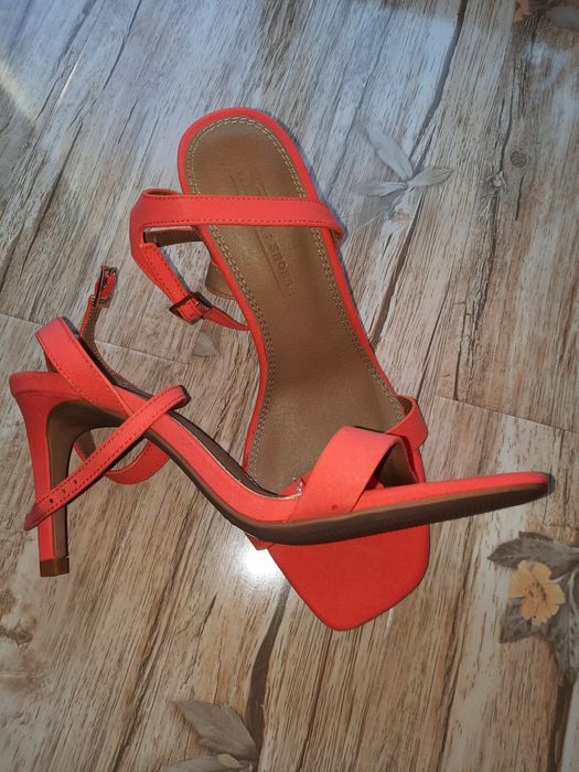 Sandale corai Asos