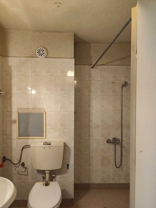 Продава се Двустаен апартамент в София, Банишора - 75 кв.м за 1255 €/кв.м - Снимка #11