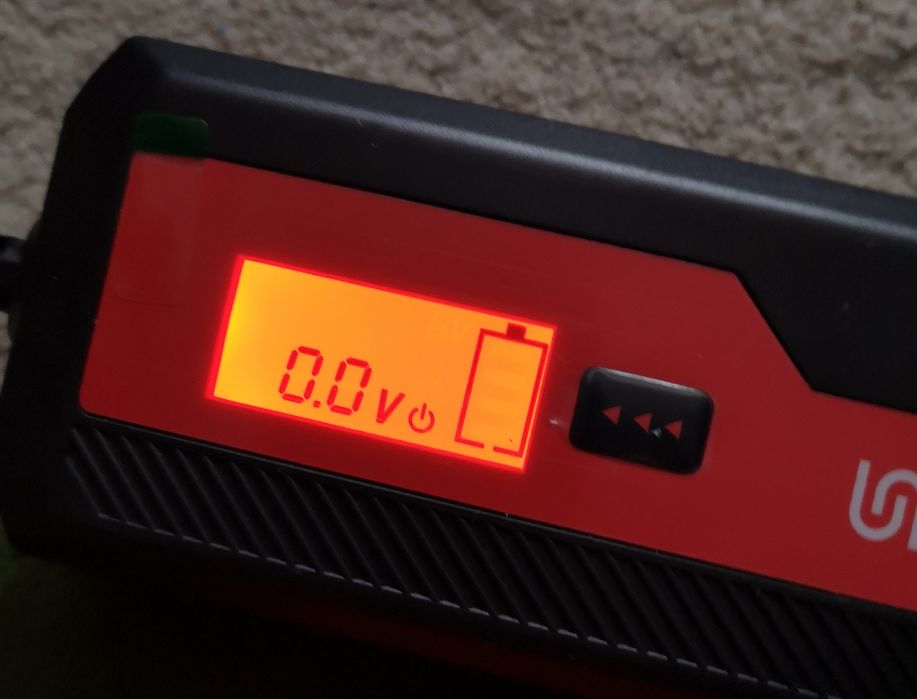 Redresor auto moto smart NOU baterii 6 - 12 V display