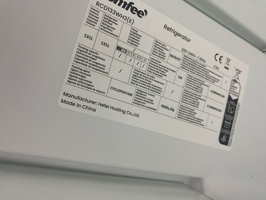 Хладилник /Охладител Comfee RCD133WH3(E) 131 l Внос-Германия