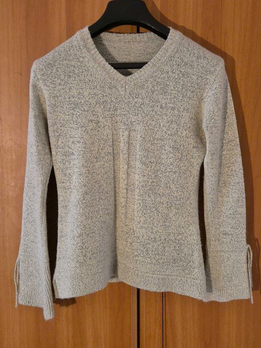 Pulover tricotat, de culoare bej melanj, marime 42