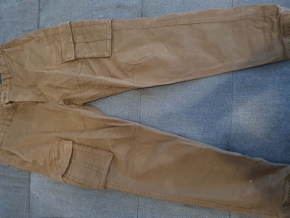 Vand Pantaloni  H&M