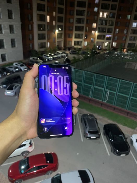 Продам айфон 13 256 гб 140 к