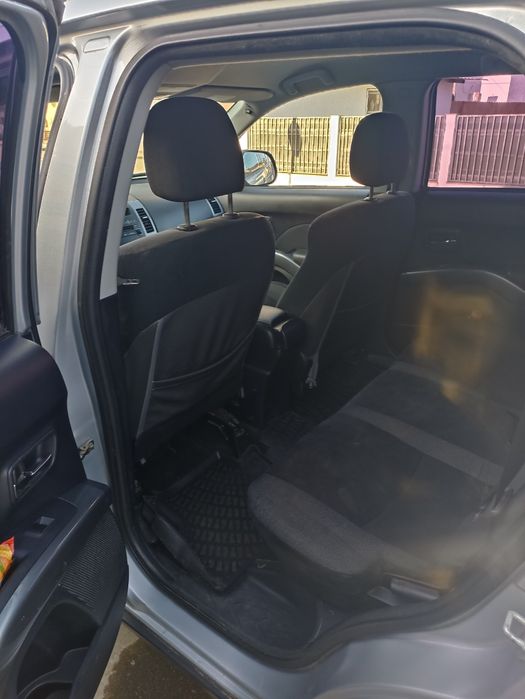 Are rugină, dar funcționează impecabil mecanic