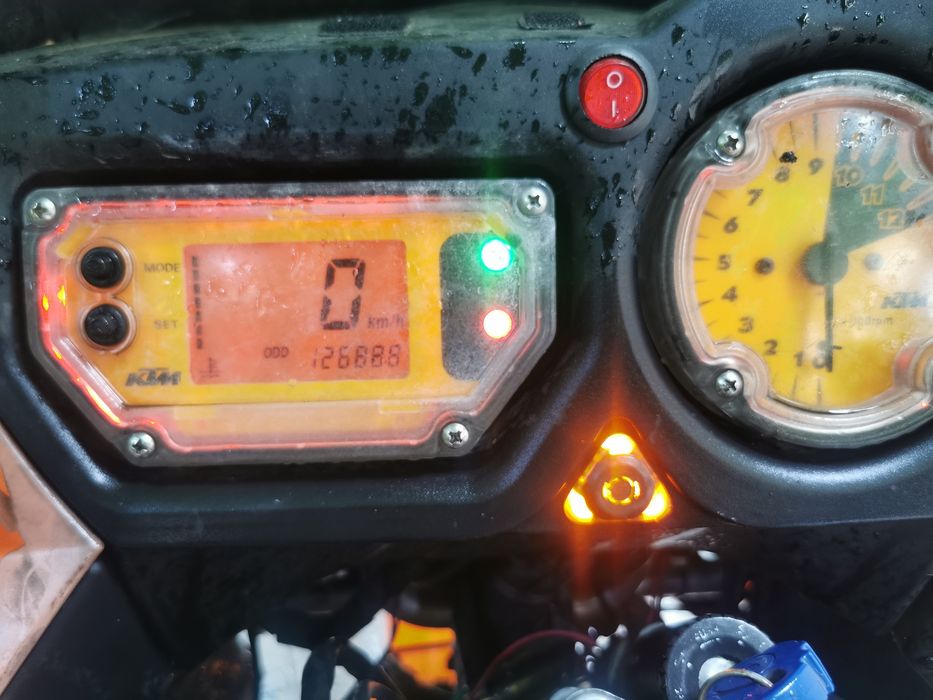 Vand ktm 990 adventure 2008