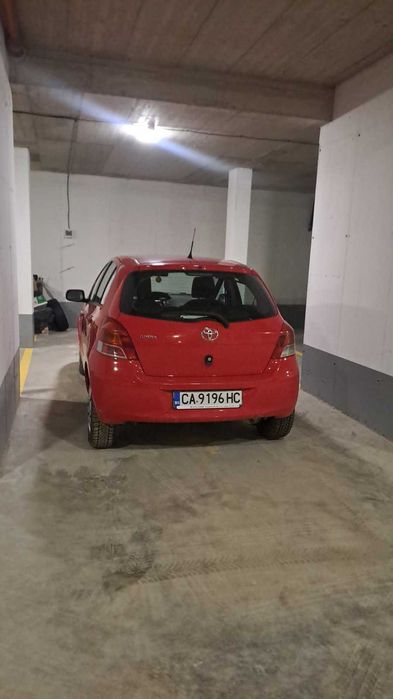 Дава се под наем Гараж / Паркомясто в София, Кръстова вада - 16 кв.м за 102 € - Снимка #1