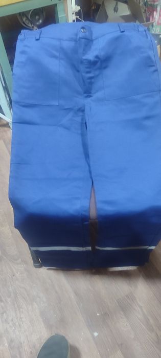 Продам летнюю спецодежду