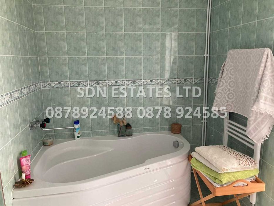 Продава се Къща в Казанлък - 200 кв.м за 725 €/кв.м - Снимка #10