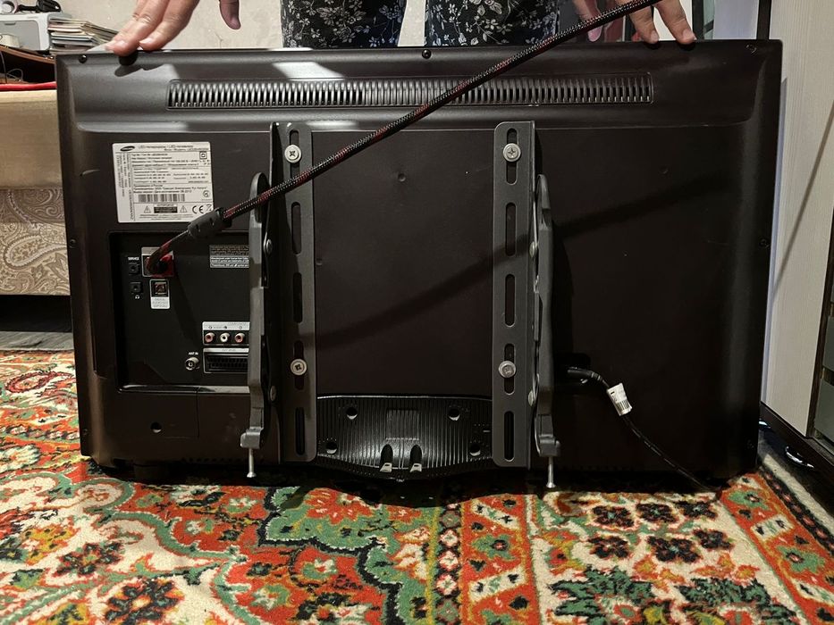 Телевизор Samsung