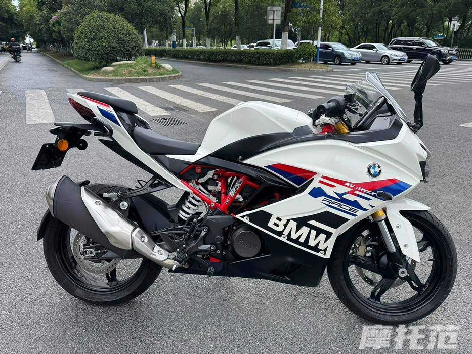 BMW 310 RR 2023 • 6000 км • Идеал • Срочно • Один экземпляр