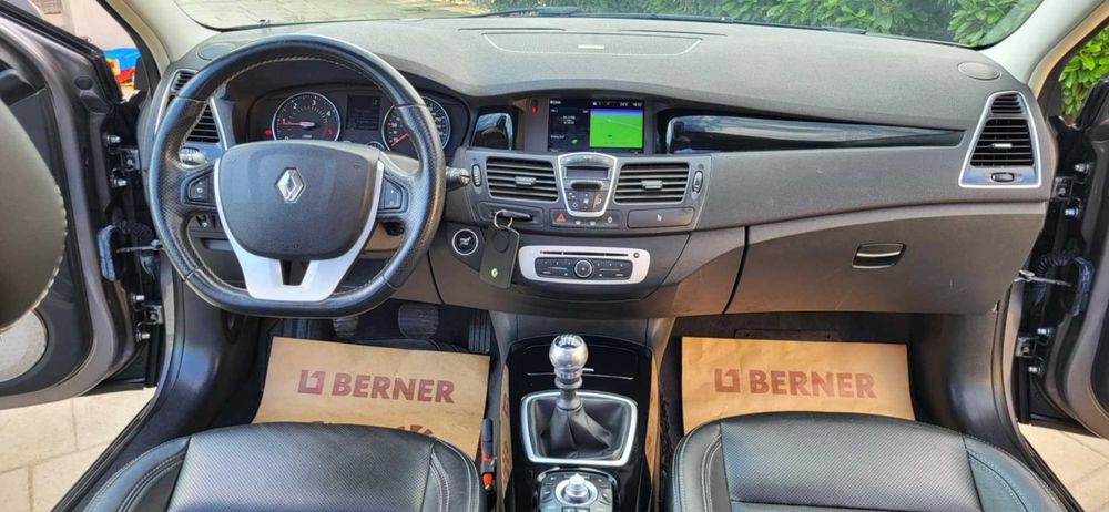 RENAULT Laguna 2015 — imagine 4