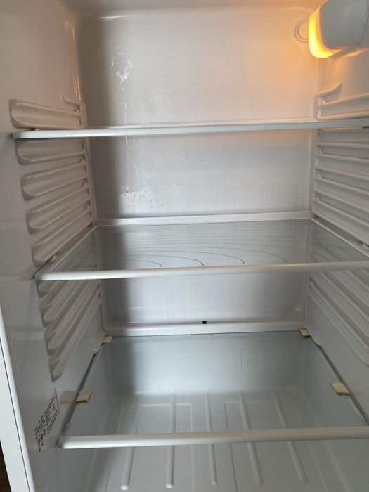 Продам холодильник Атлант
