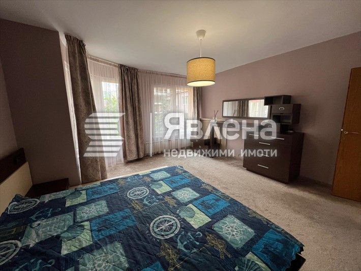 Дава се под наем Четиристаен апартамент в София, Студентски град - 200 кв.м за 1100 € - Снимка #3