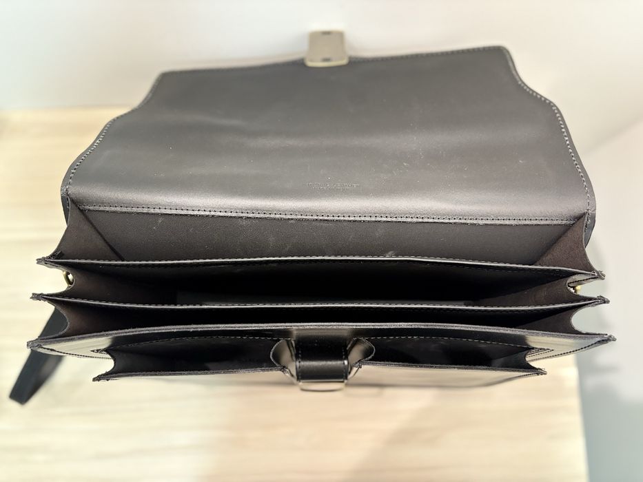 Бизнес чанта и чанта за лаптоп