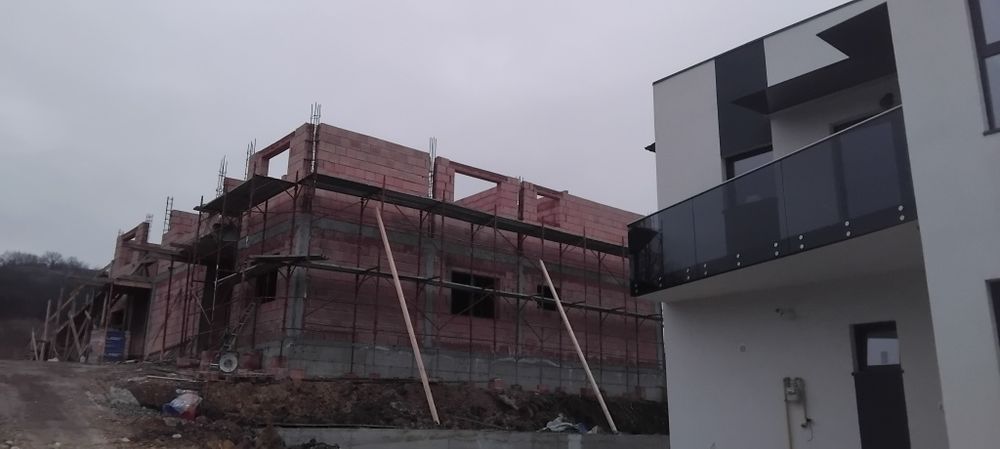 Inchireiz panouri doka popici schela
