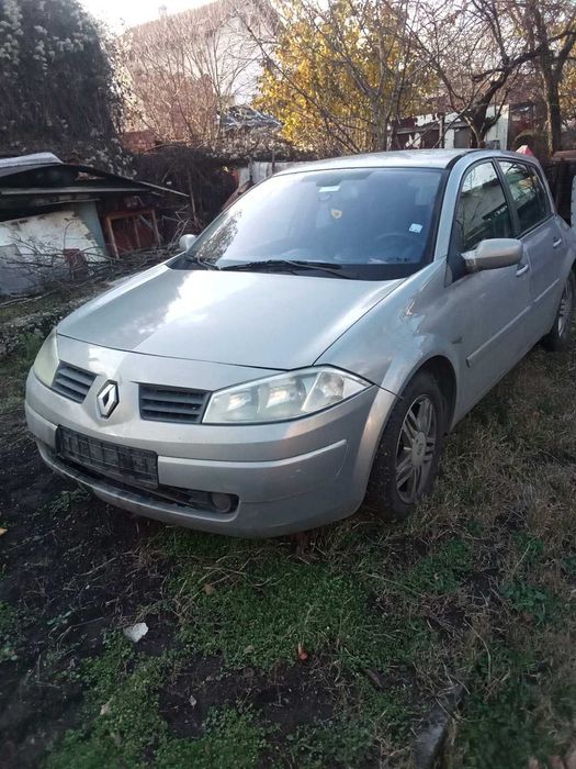Renault Megane на части