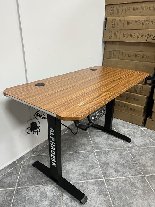 Компьютерные столы