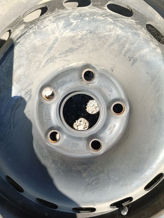 Продам диски на размер 15