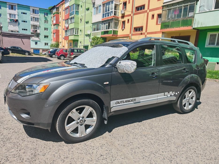 Mitsubishi outlander