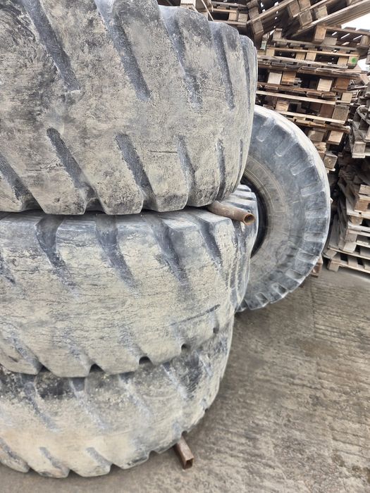 Покрышки на погрузчик