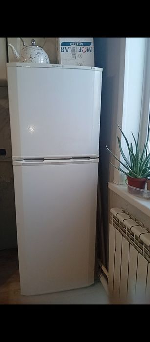 Продается холодильник