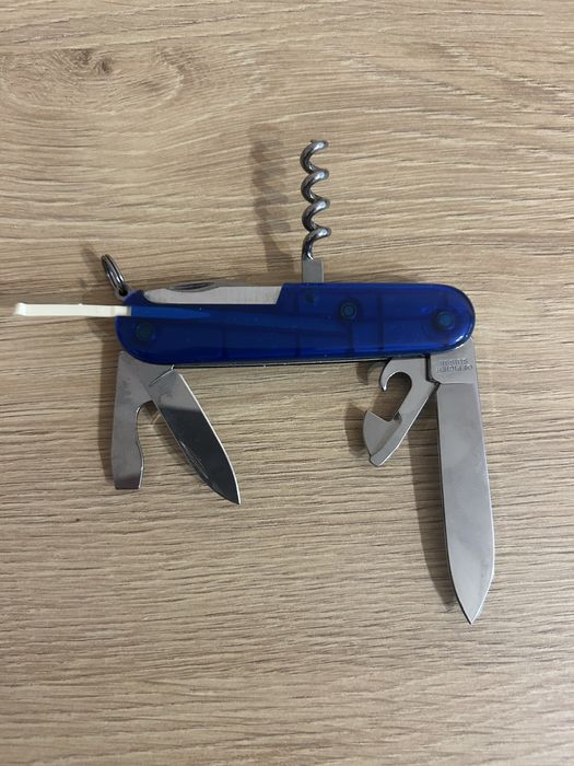 Victorinox джобно ножче