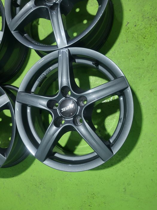 15 5x114.3 лети джанти 5х114.3