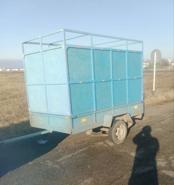 Продам прицеп 2,5м скотовоз