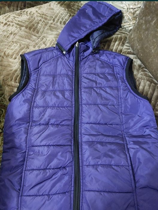 Жилетка. Куртка .