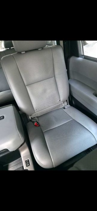 Toyota sequoia Platinum