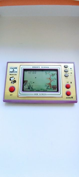 Nintendo Snoopy tenis 1982