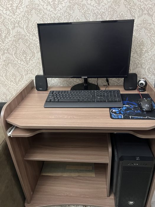 Компьютер с полной комплектацией