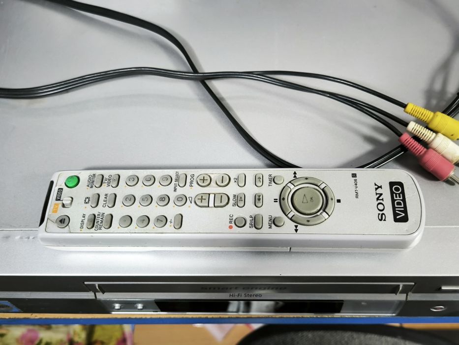 Видеомагнитофон SONY SLV-SE640