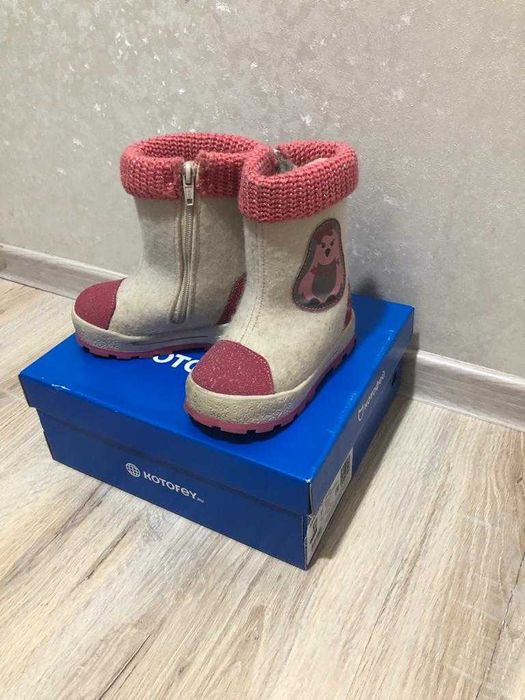 Детские валенки для девочки