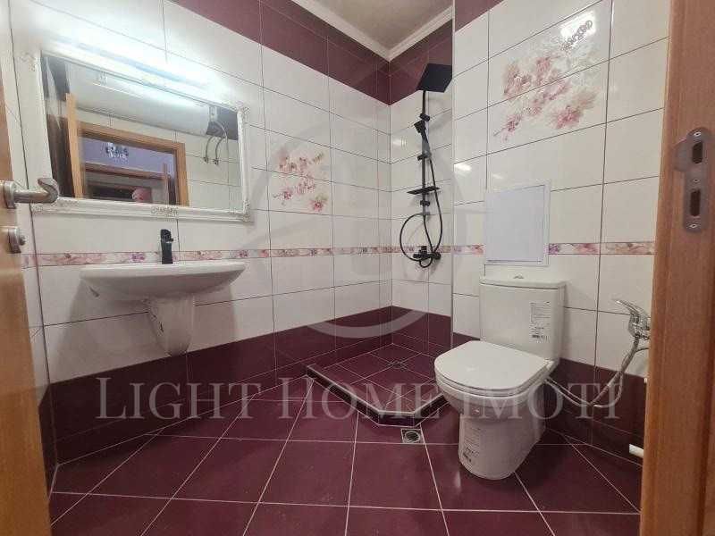 Продава се Тристаен апартамент в Пловдив, Кършияка - 120 кв.м за 2034 €/кв.м - Снимка #5