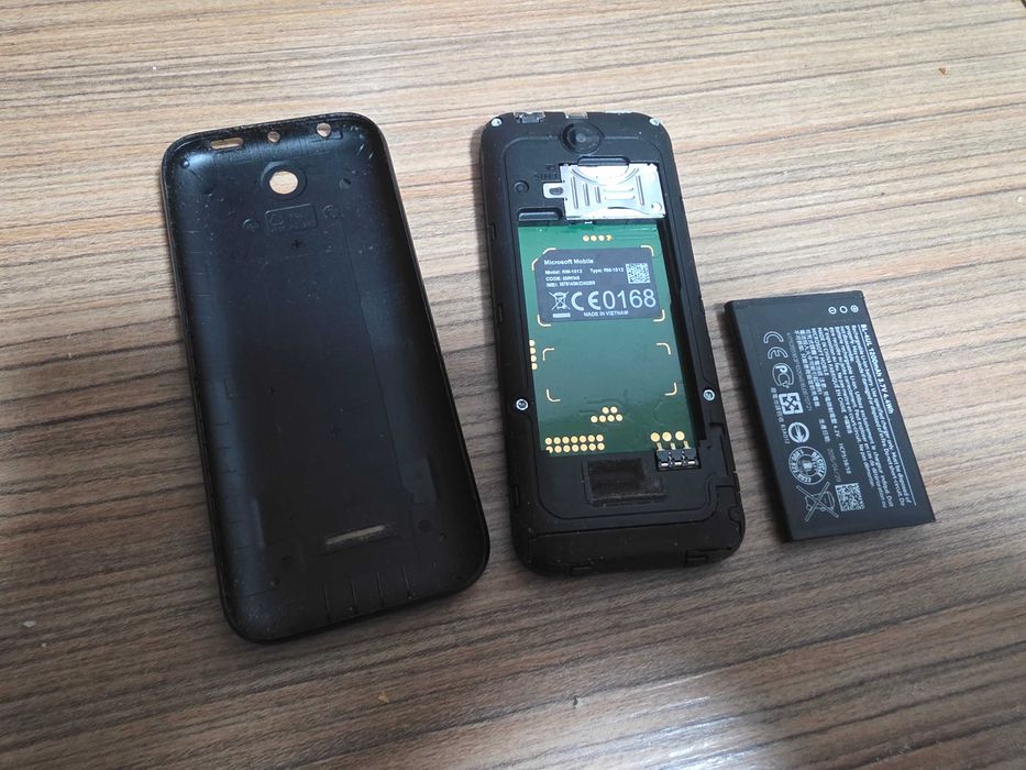 Nokia 225 necodat, seniori, varstnici, batrani, litere mari!