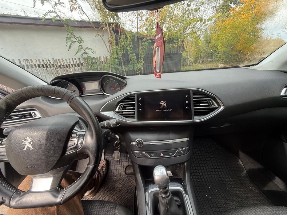 PEUGEOT 308 2019 — imagine 4