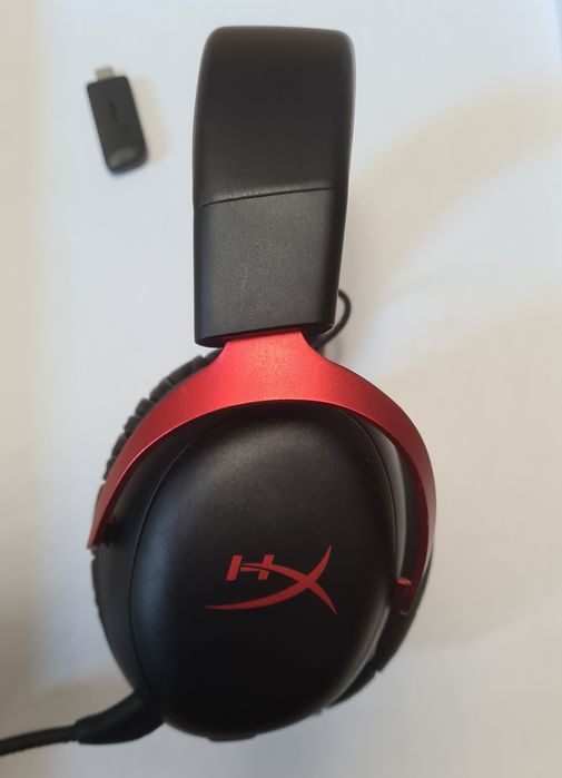 Căști gaming HyperX Cloud III wireless