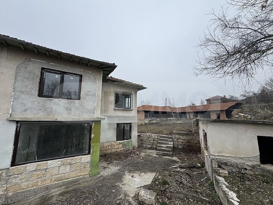 Продава се Къща в с. Червен, Област Русе - 140 кв.м за 214 €/кв.м - Снимка #1